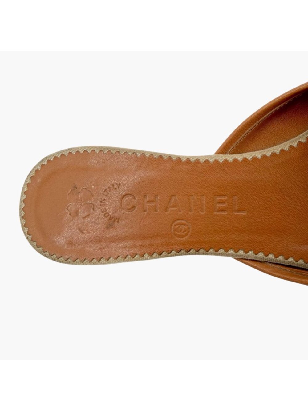 Chanel Vintage CC Clover Mule Flats Brown Beige Size 38.5 US 7.5-8 Ballet - Picture 14 of 15